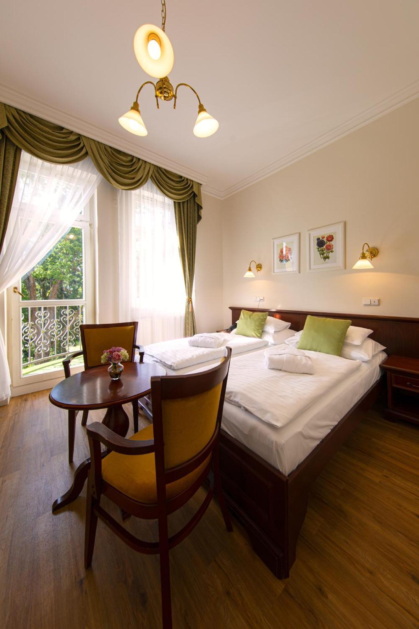 Parkhotel Richmond Karlsbad Exterior foto