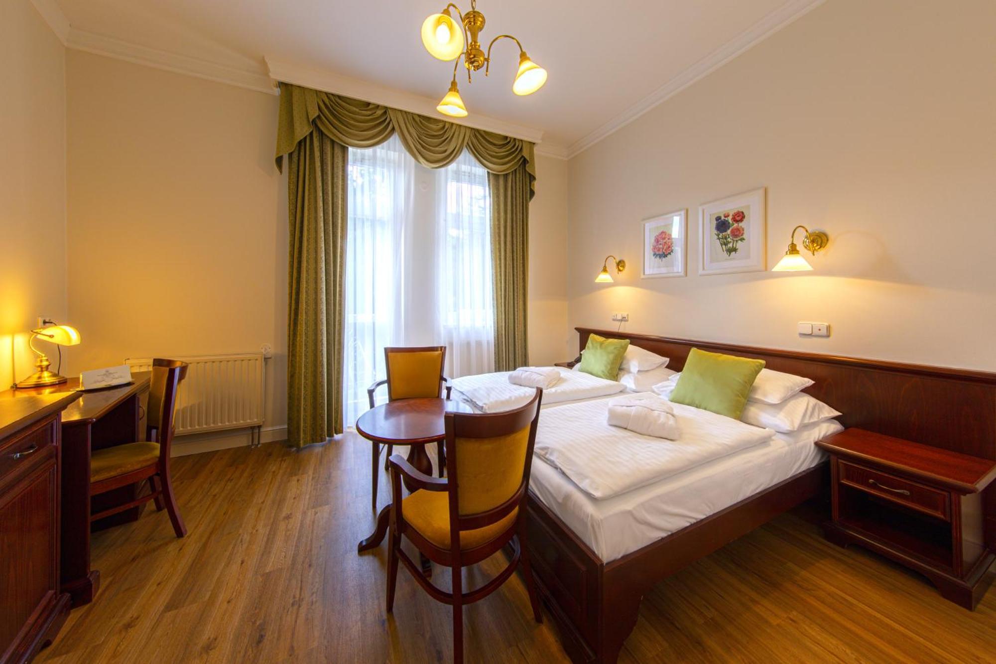 Parkhotel Richmond Karlsbad Exterior foto